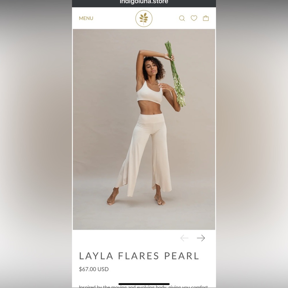 Indigo Luna Flare pants Size Medium Pearl